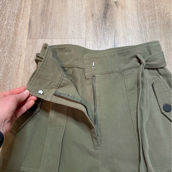 Gilli Straight Leg Women’s Pants Capri With Belt High Waisted Size M - Olive - Picture 12 of 16